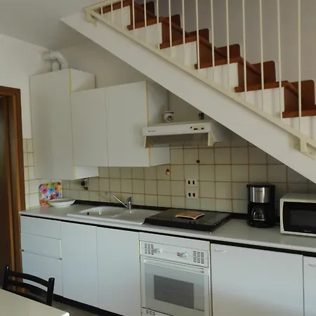 Residenza Riviera Degli Olivi Апартаменты Торри-дель-Бенако