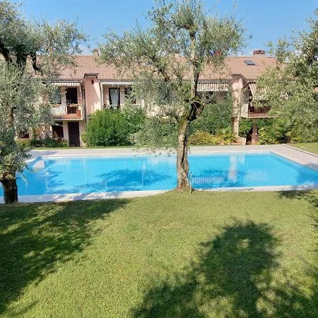 Apartman Residenza Riviera Degli Olivi Torri del Benaco